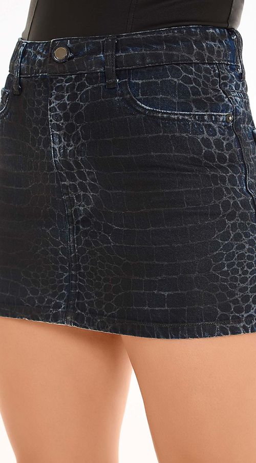 Saia Zinco Curta Five Pockets Resinada Preto