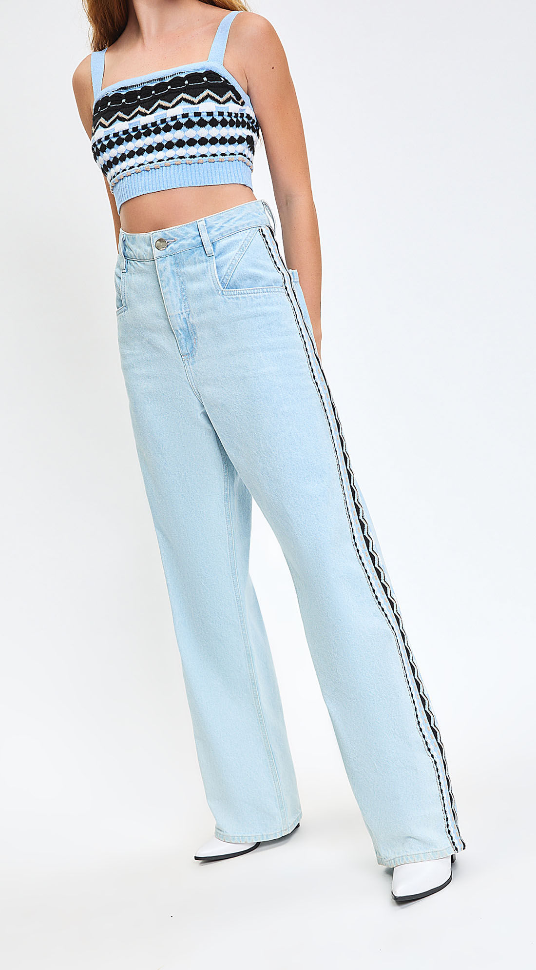 Calça Wide Leg Jeans com Detalhe de Costura Zig Zag Curve & Plus