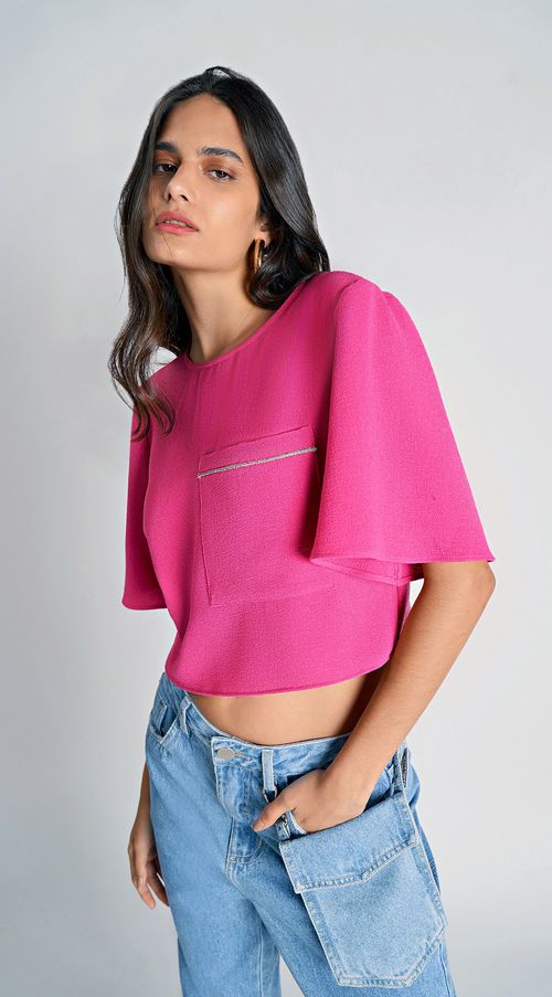 Blusa Zinco Decote Redondo Manga Curta Detalhe Aviamento Pink