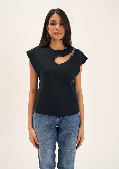 T-Shirt Zinco Decote Redondo Bordada Manual Preto