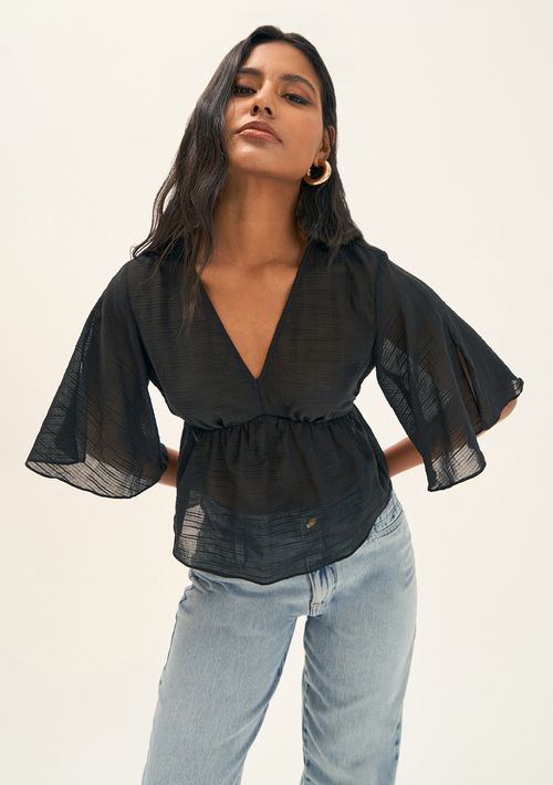 Blusa Zinco Decote V Manga Godê Básica Preto