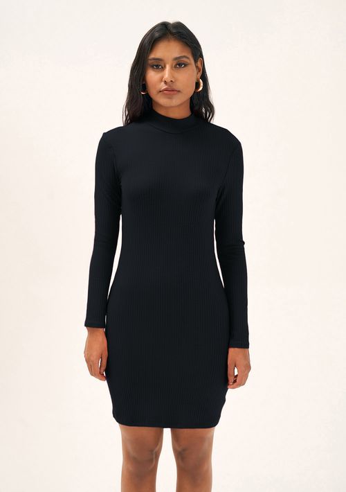 Vestido Zinco Curto Gola Alta Decote Costas Preto