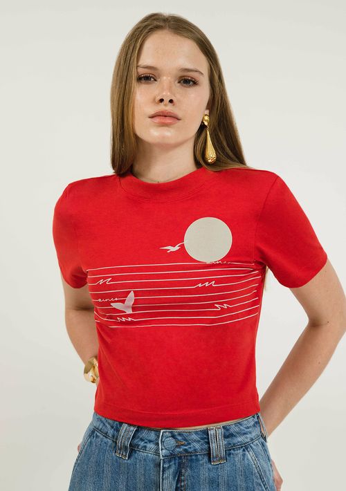 T-Shirt Zinco Decote Redondo Cropped Estampa Localizada Vermelho