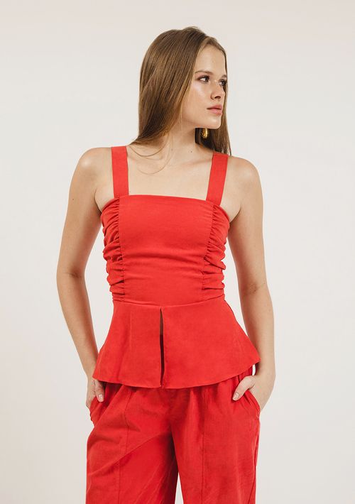 Blusa Zinco Decote Reto Cavada Com Franzido Vermelho