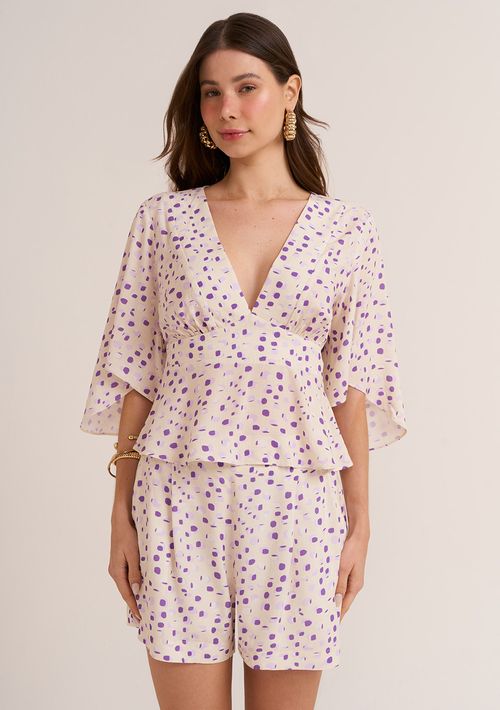 Blusa Zinco Decote V Manga Curta Detalhe Elástico Cru