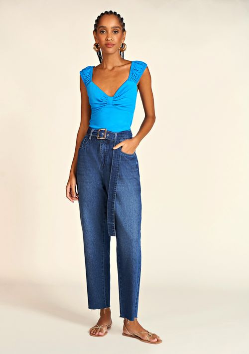 Calça Zinco Mom Cós Alto Com Cinto Jeans