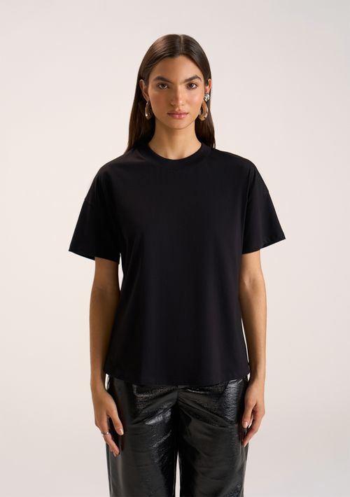 T-Shirt Lebôh Decote Redondo Básica Preto