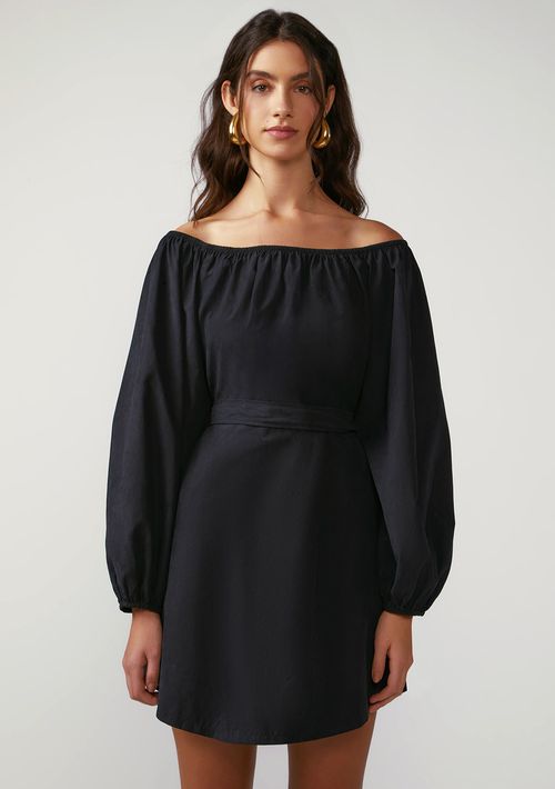 Vestido Zinco Solto Decote Reto Manga Longa Curto Preto