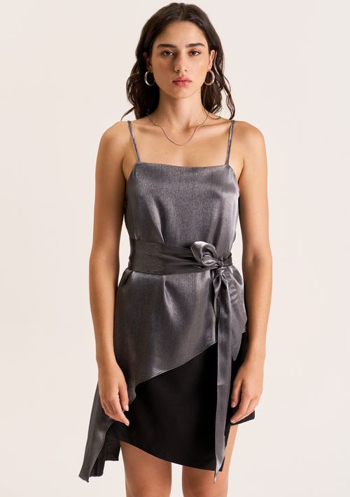 Regata Zinco Solta Decote Quadrado Padrão Preto