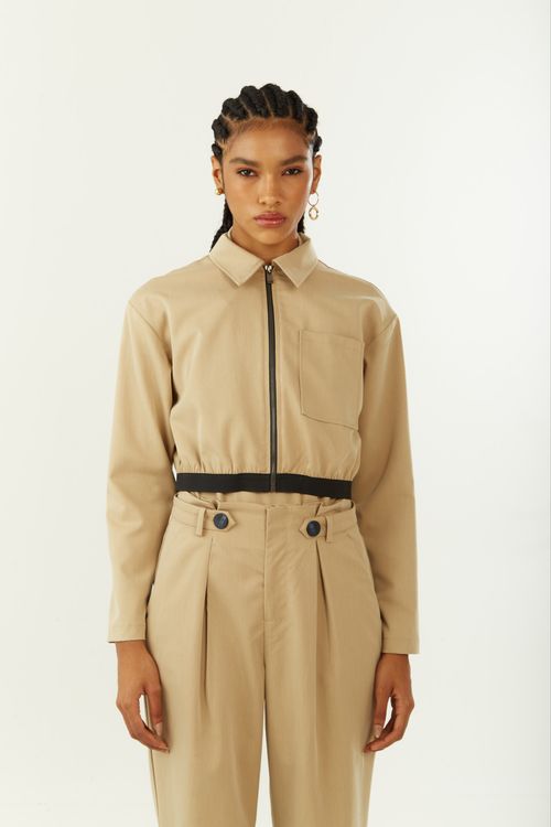Camisa Zinco Solta Gola Tradicional Manga Longa Cropped Bege