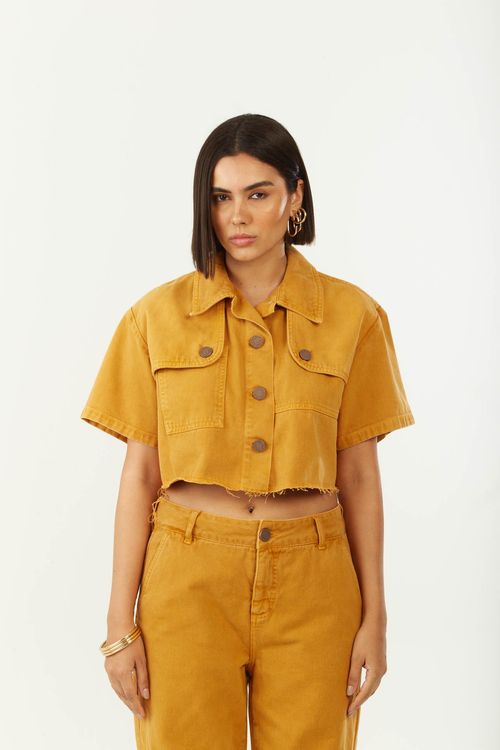 Camisa Zinco Solta Gola Clássica Manga Curta Cropped Marrom
