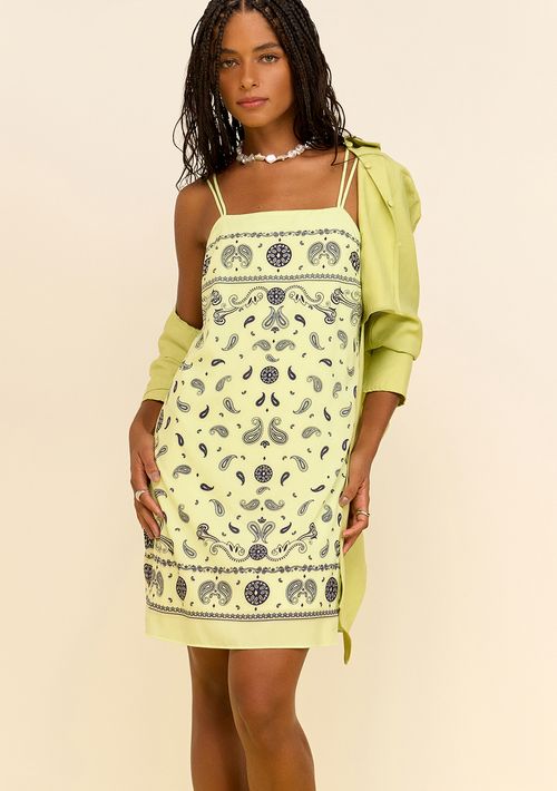 Vestido Zinco Solto Decote Reto Com Alça Curto Verde