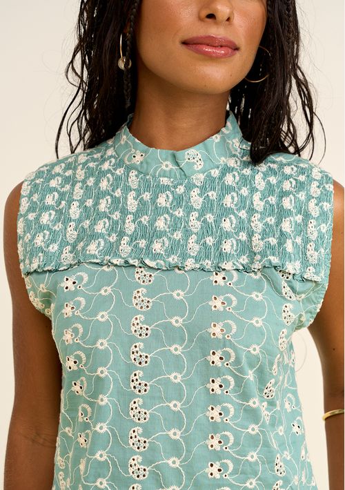 Blusa Zinco Solta Decote Careca Manga Curta Padrão Verde