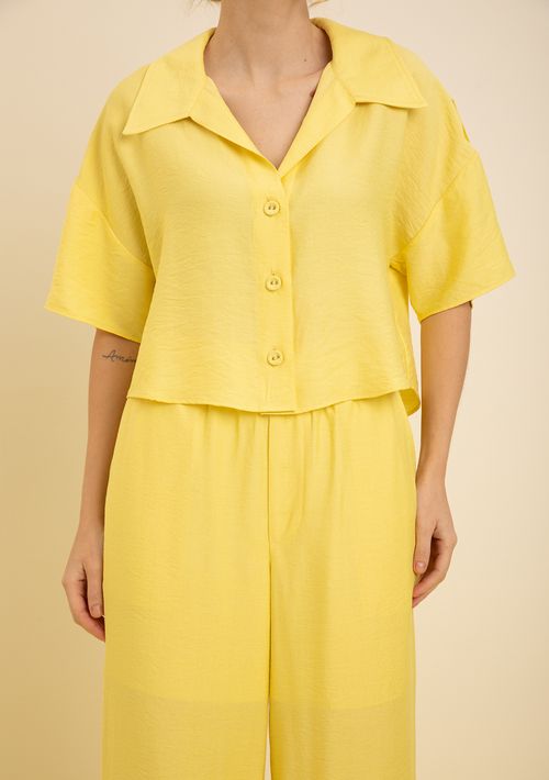 Camisa Zinco Solta Decote V Manga Curta Cropped Amarelo
