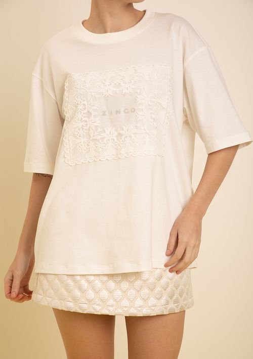Camiseta Zinco Oversized Decote Careca Manga Curta Alongada Off White