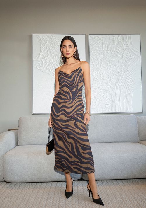 Vestido Zinco Ajustado Decote Canoa Com Alça Midi Verde